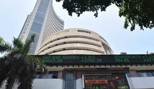 Share Market Closing: शेयर बाजार में लगातार दूसरे दिन तेजी, सेंसेक्स 145 अंक और चढ़ा